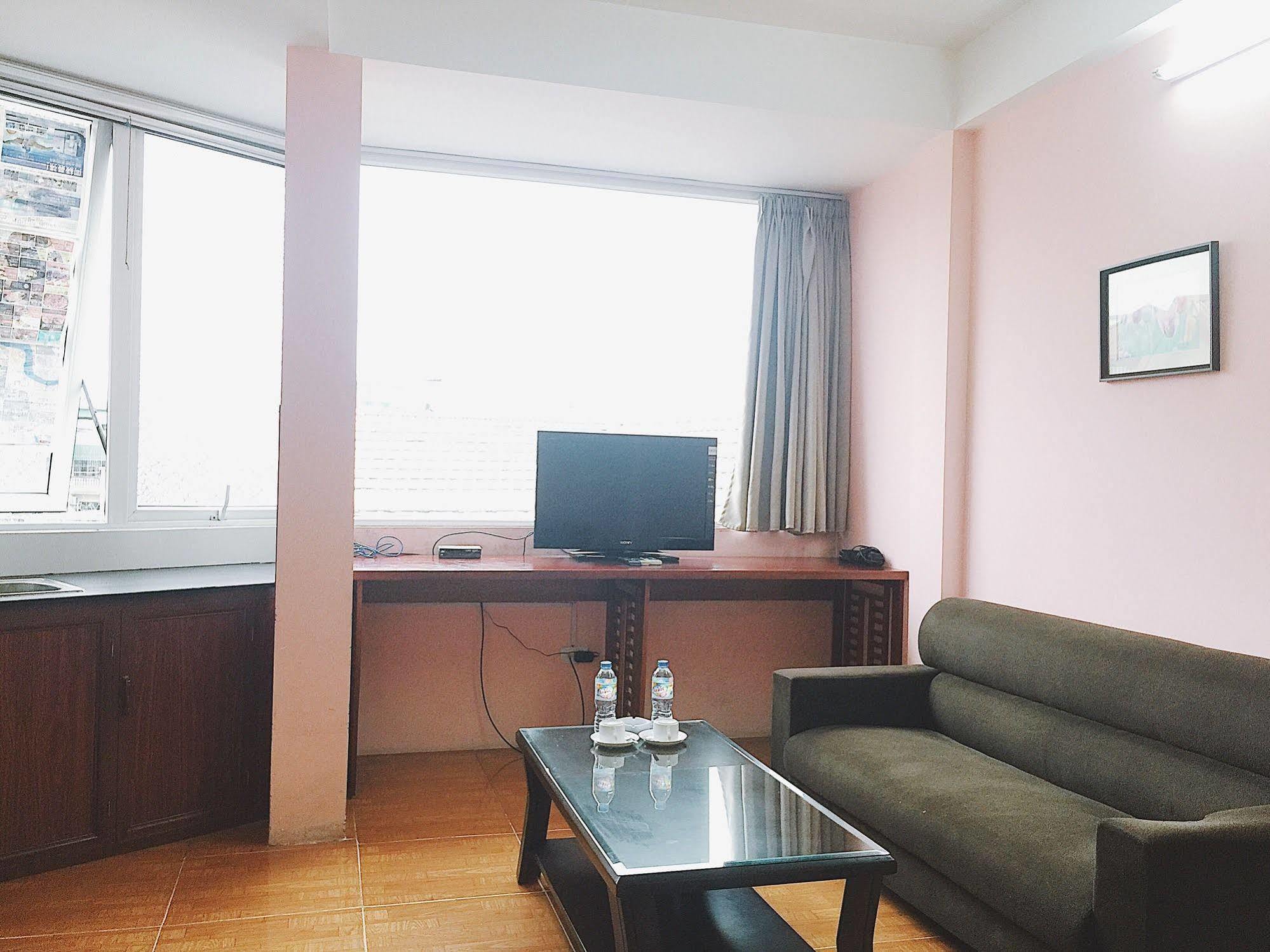 V-Studio Apartment 2 Hanoi Kültér fotó